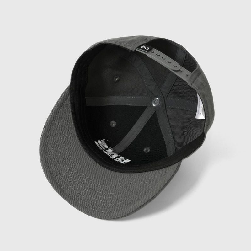 木梨サイクル　スナップバックキャップ KC グレー✖️ブラック　新品未使用品 スナップバックキャップ（KNS） | 木梨サイクル